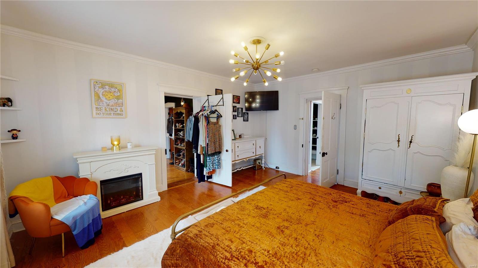 FRENCHTOWN - Residential