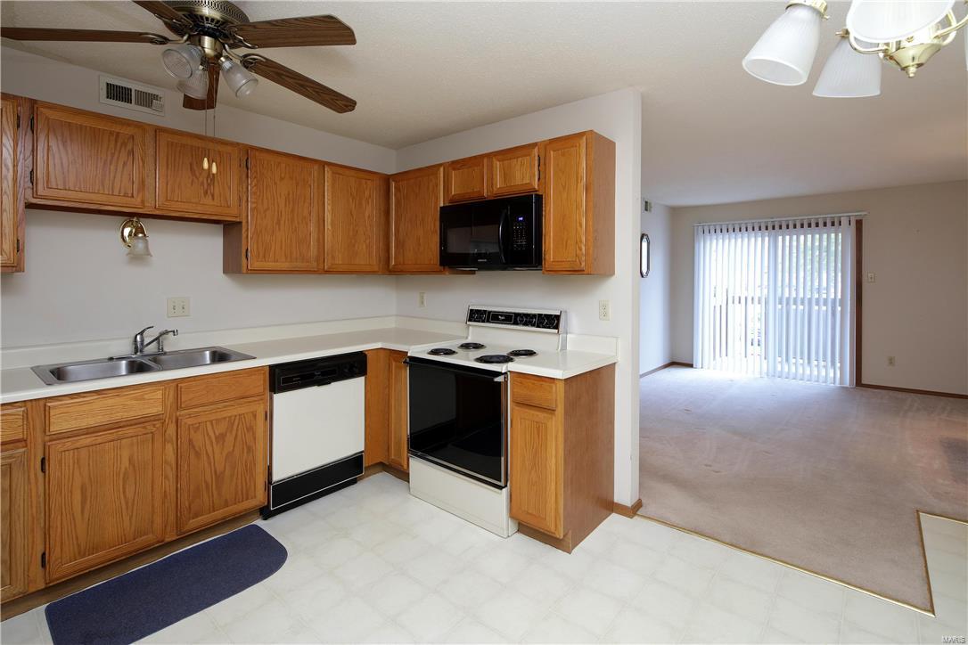 Carriage Parc Condo 1st - Residential