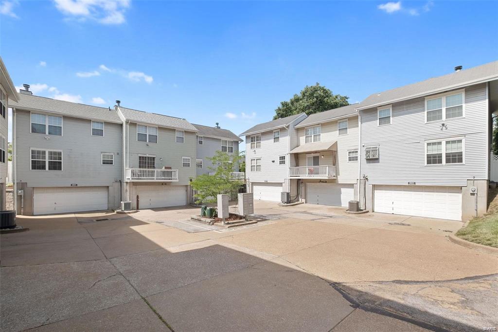 Linden Heights Twnhms Ph 02 - Residential