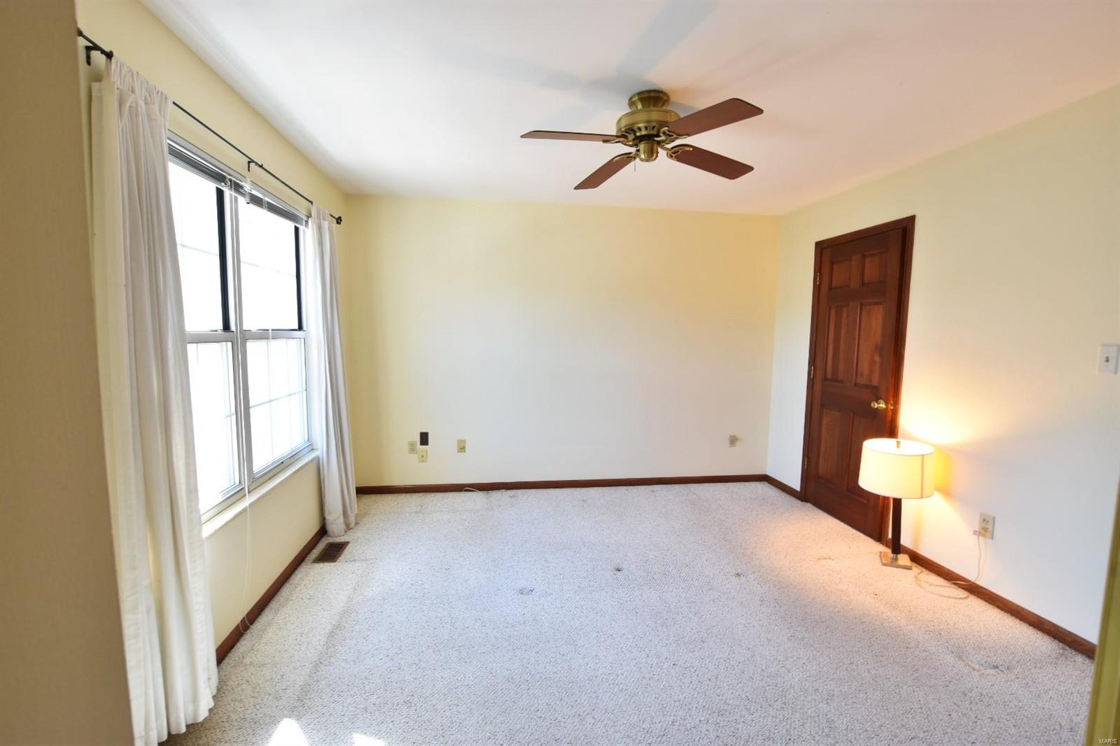 Linden Heights Twnhms Ph 02 - Residential