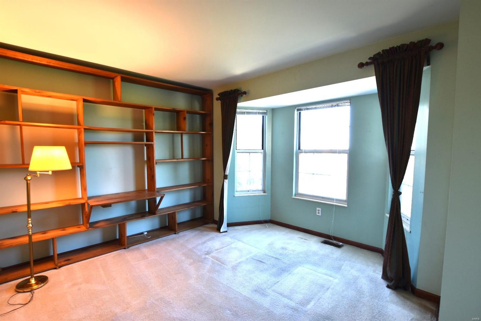 Linden Heights Twnhms Ph 02 - Residential