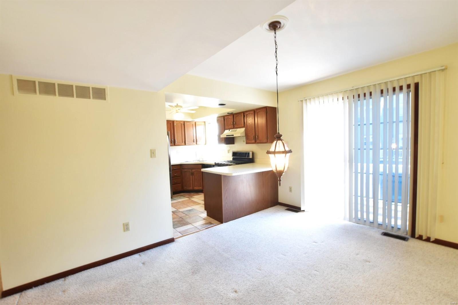 Linden Heights Twnhms Ph 02 - Residential