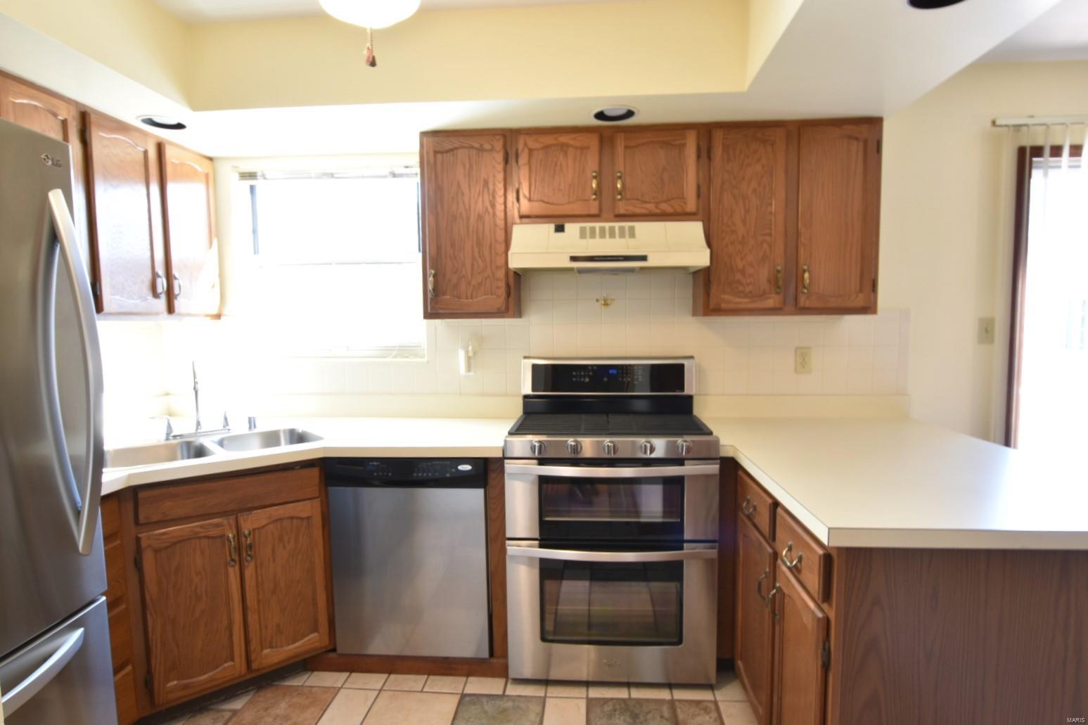 Linden Heights Twnhms Ph 02 - Residential