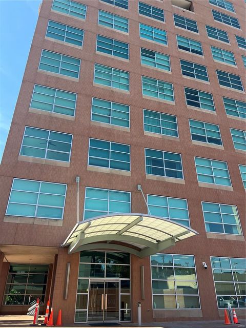 Photo of Clayton, MO 63105 (MLS # 24058974)