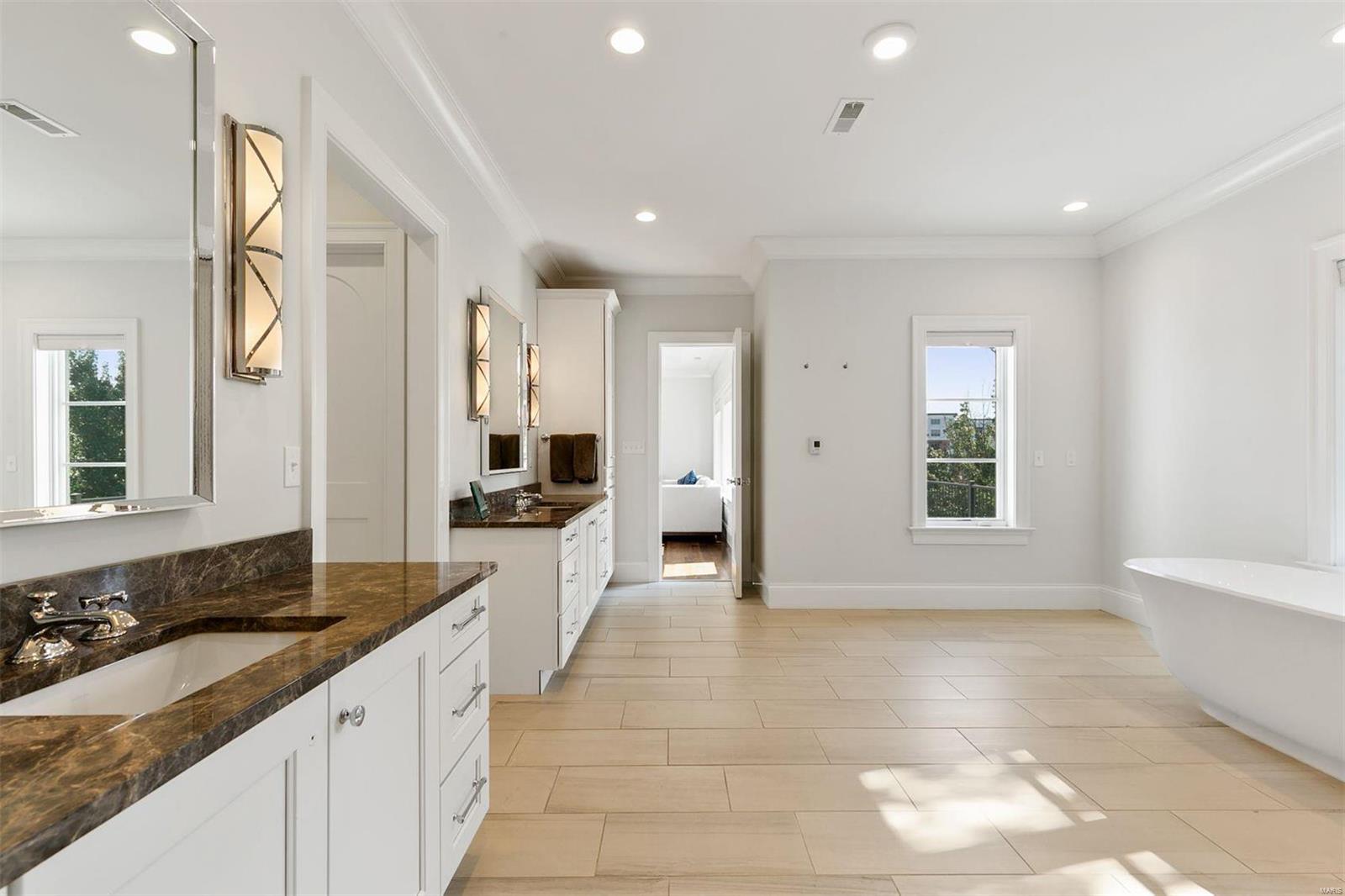 Clayton Gardens 4 - Residential