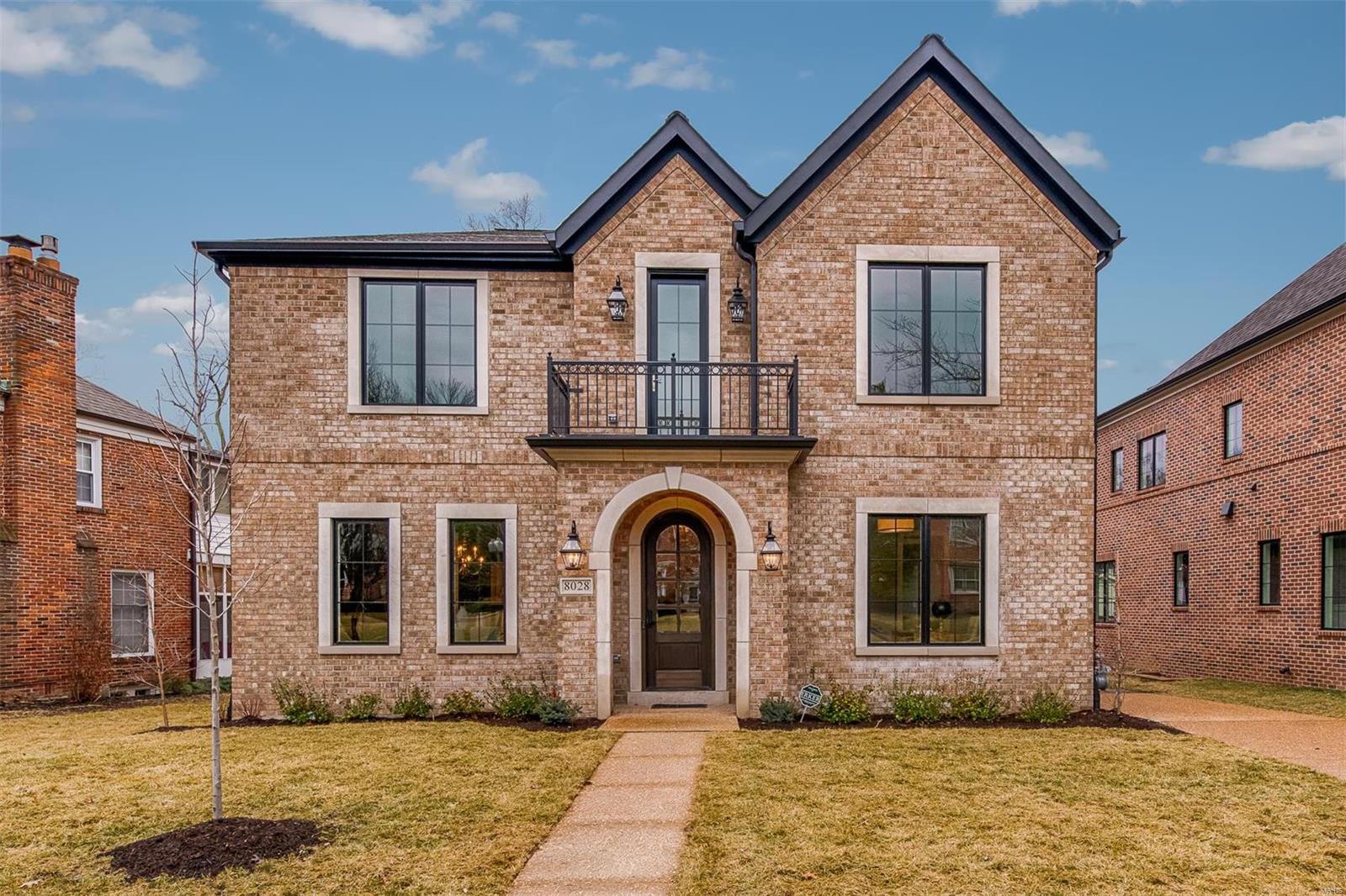 Davis Place - Residential