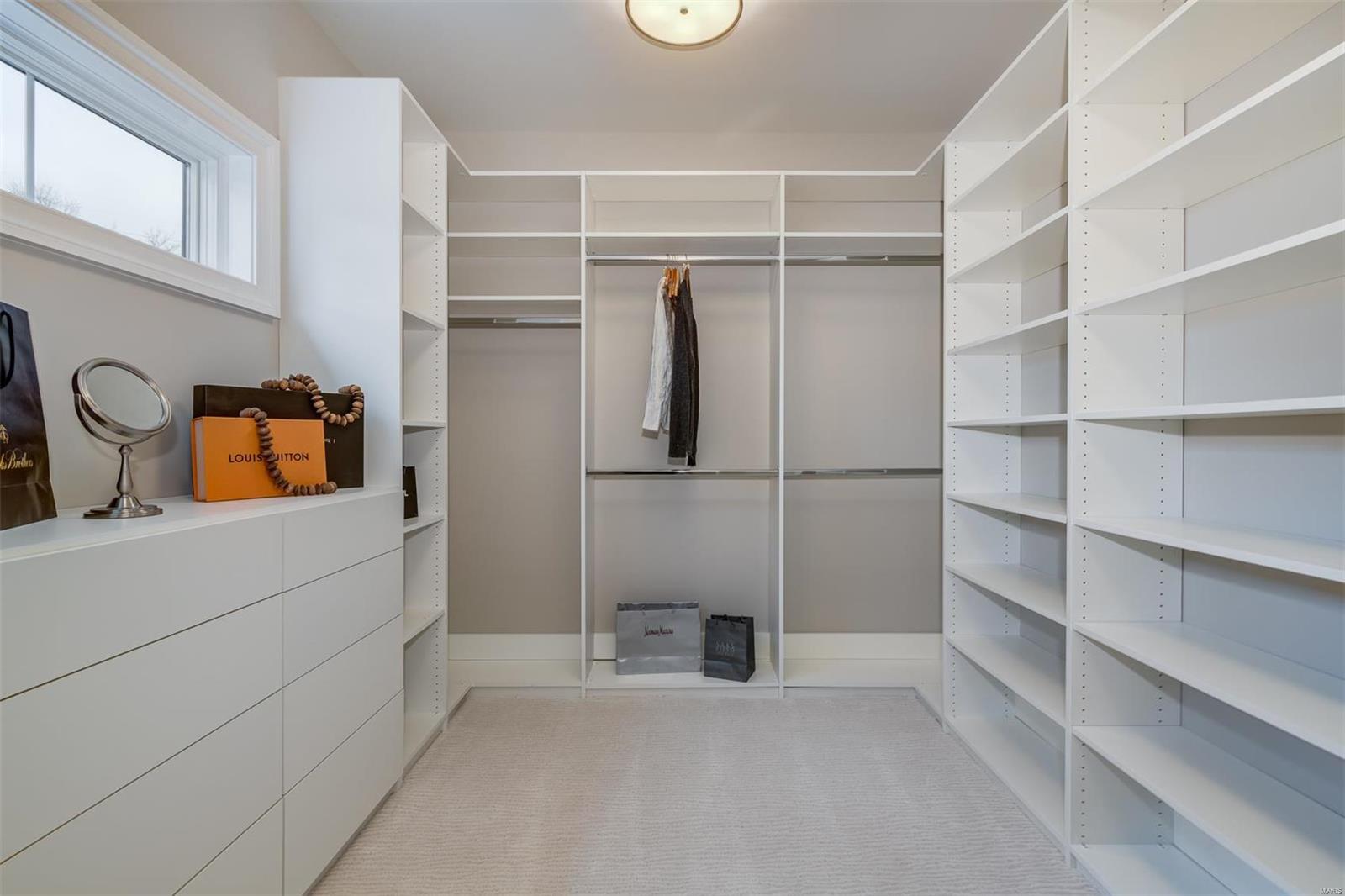 Davis Place - Residential