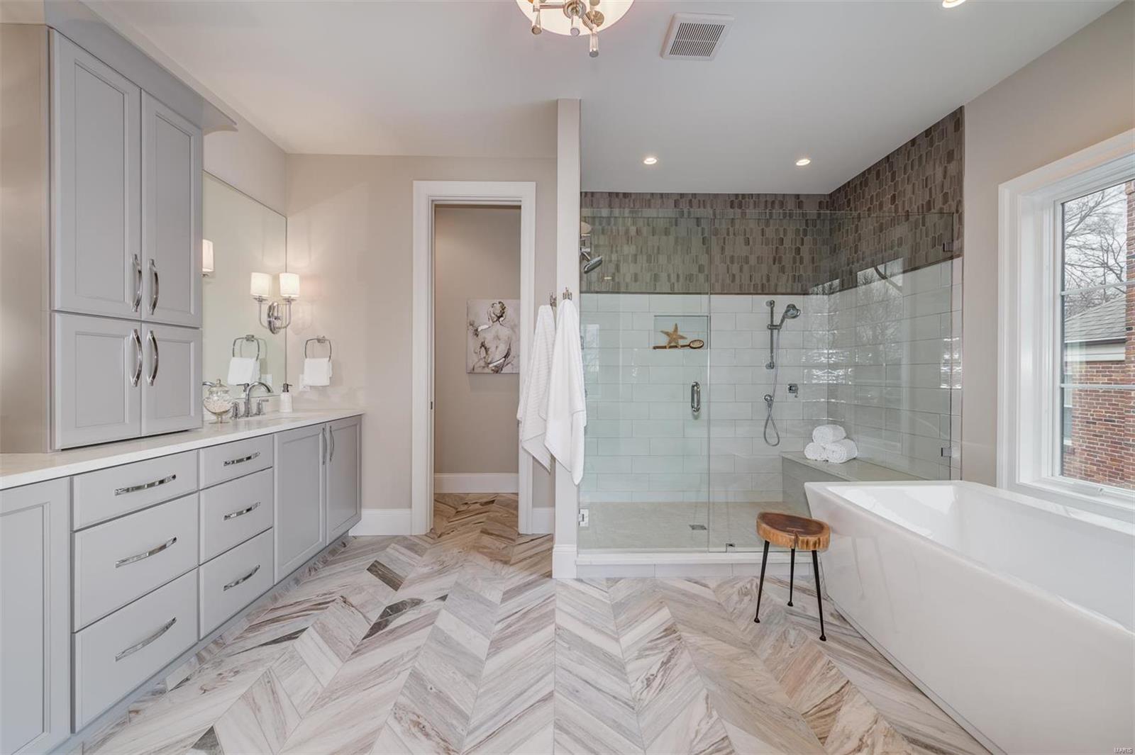 Davis Place - Residential