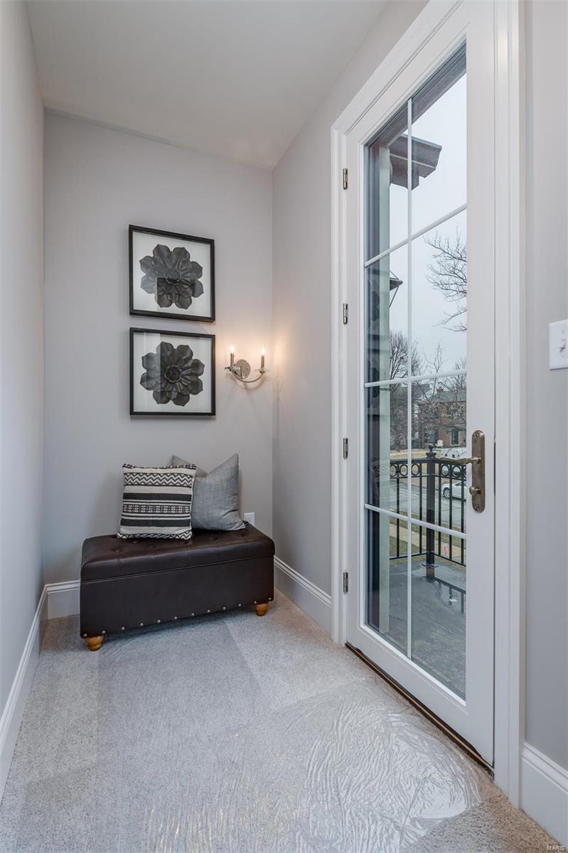 Davis Place - Residential