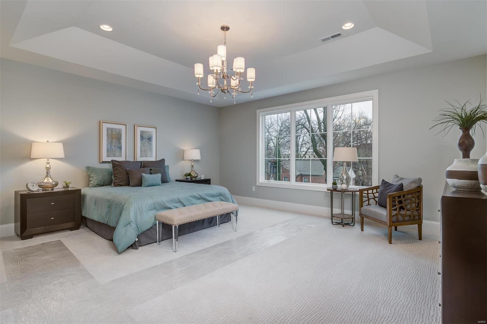 Davis Place - Residential