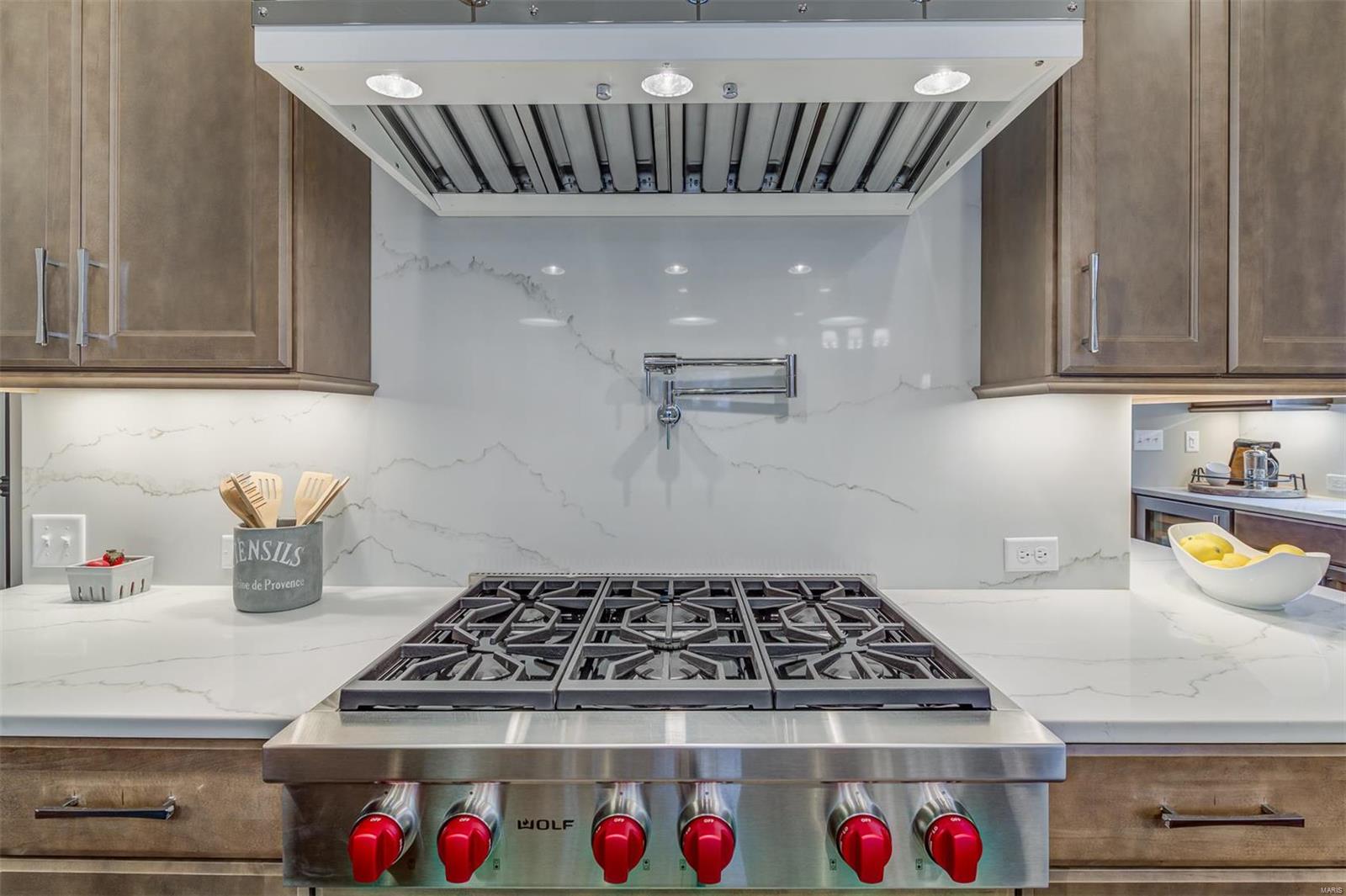 Davis Place - Residential