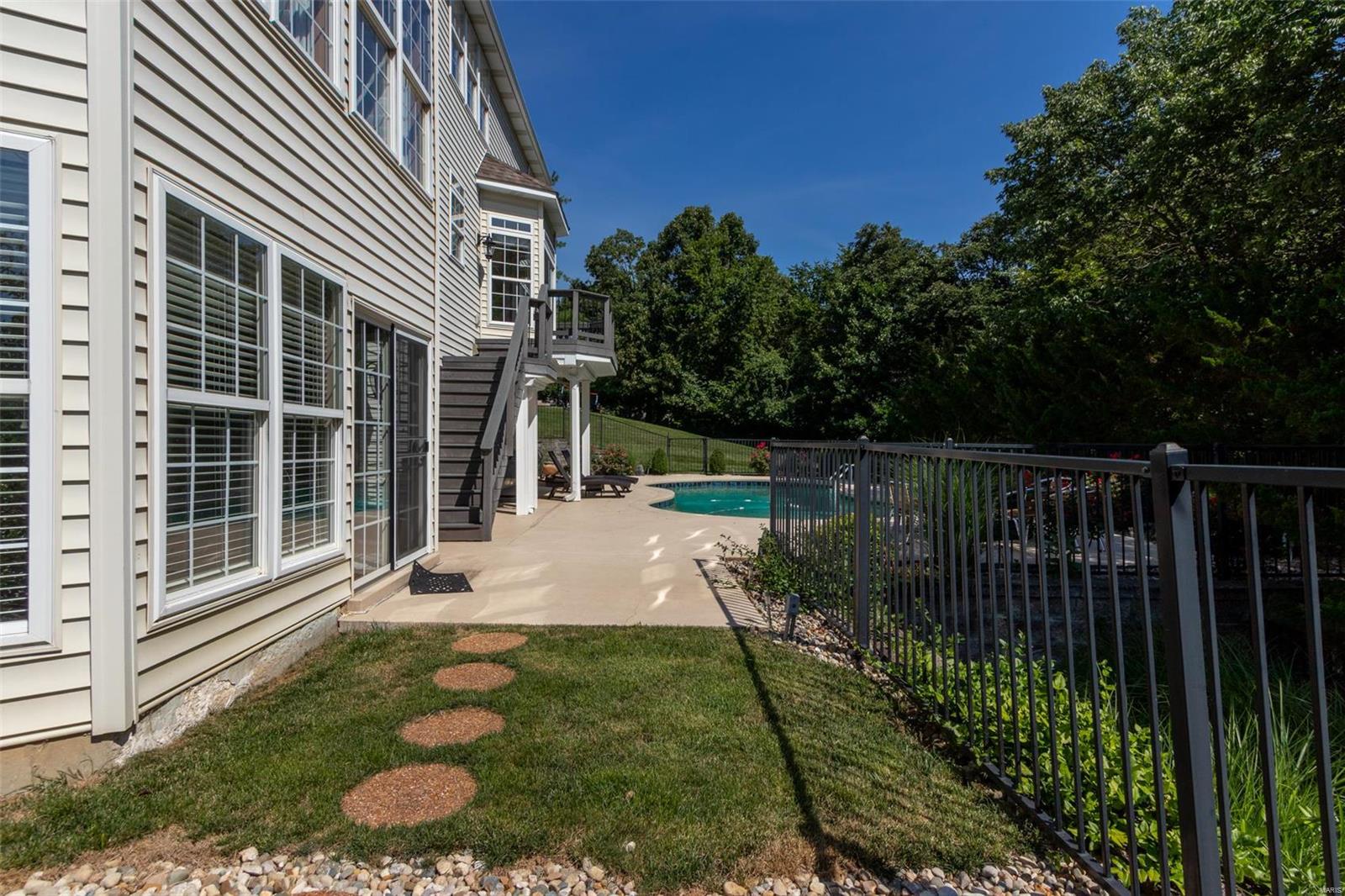 Carman Ridge - Residential