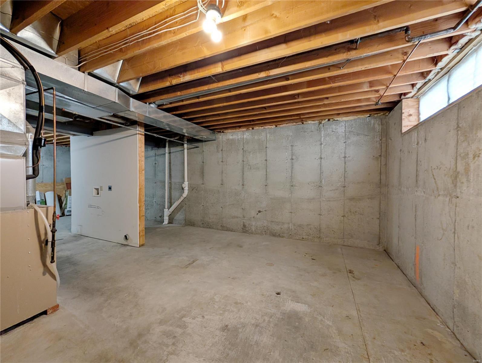 McPherson Court Twnhms - Residential