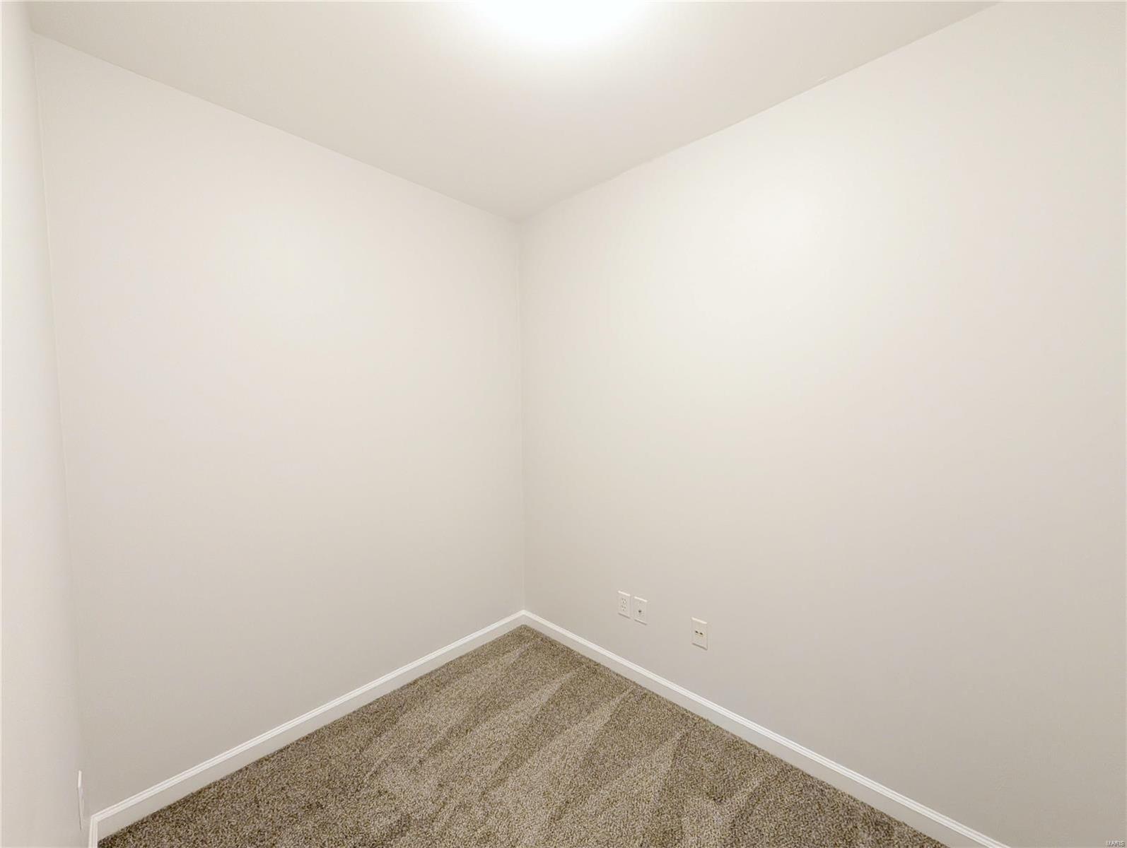 McPherson Court Twnhms - Residential