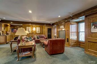 Pleasant Valley Meadows Add - Residential