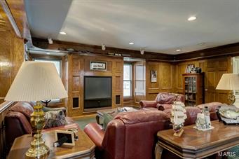 Pleasant Valley Meadows Add - Residential