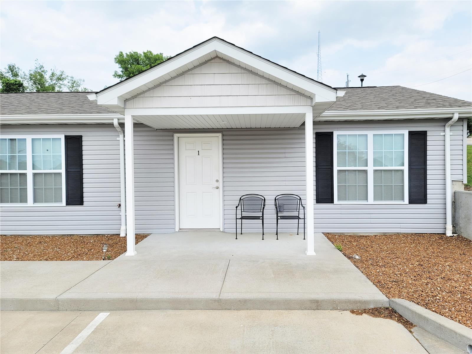 Original Town Of Linn - Residential Income