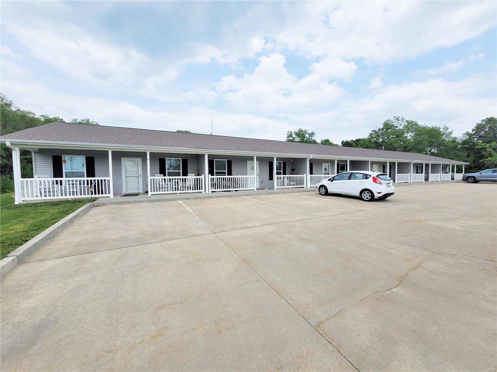 Original Town Of Linn - Residential Income