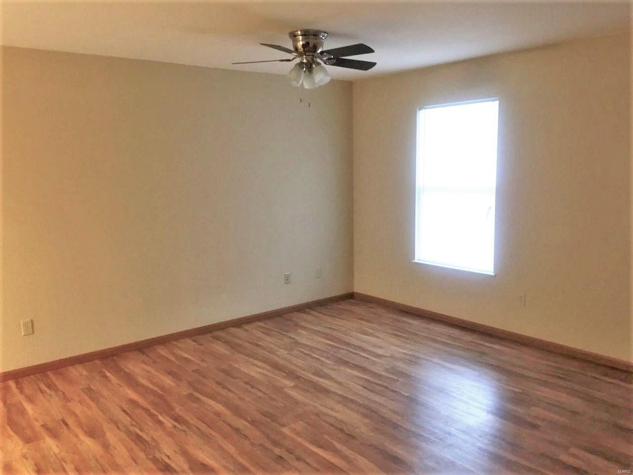 Original Town Of Linn - Residential Income