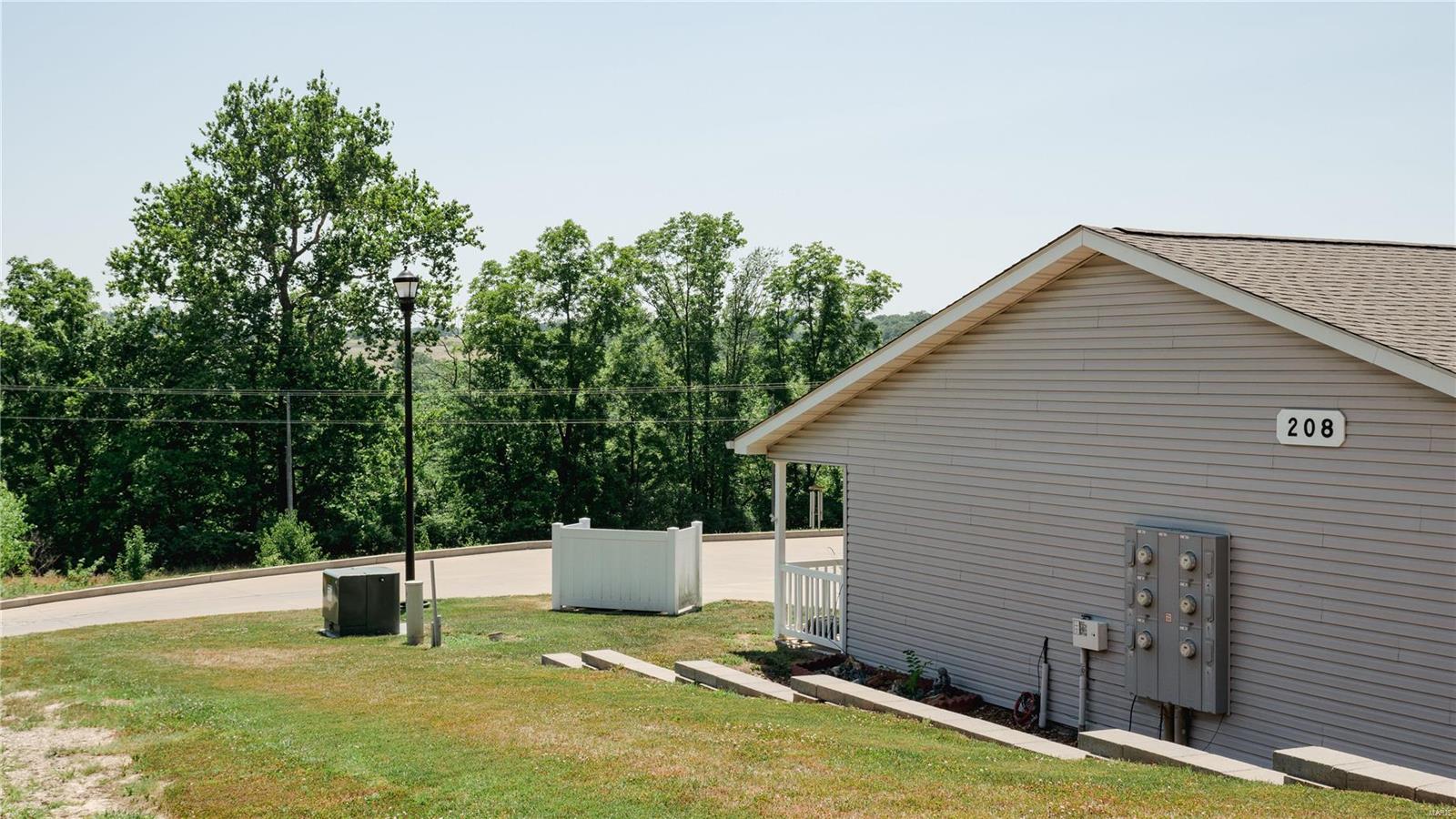 Original Town Of Linn - Residential Income