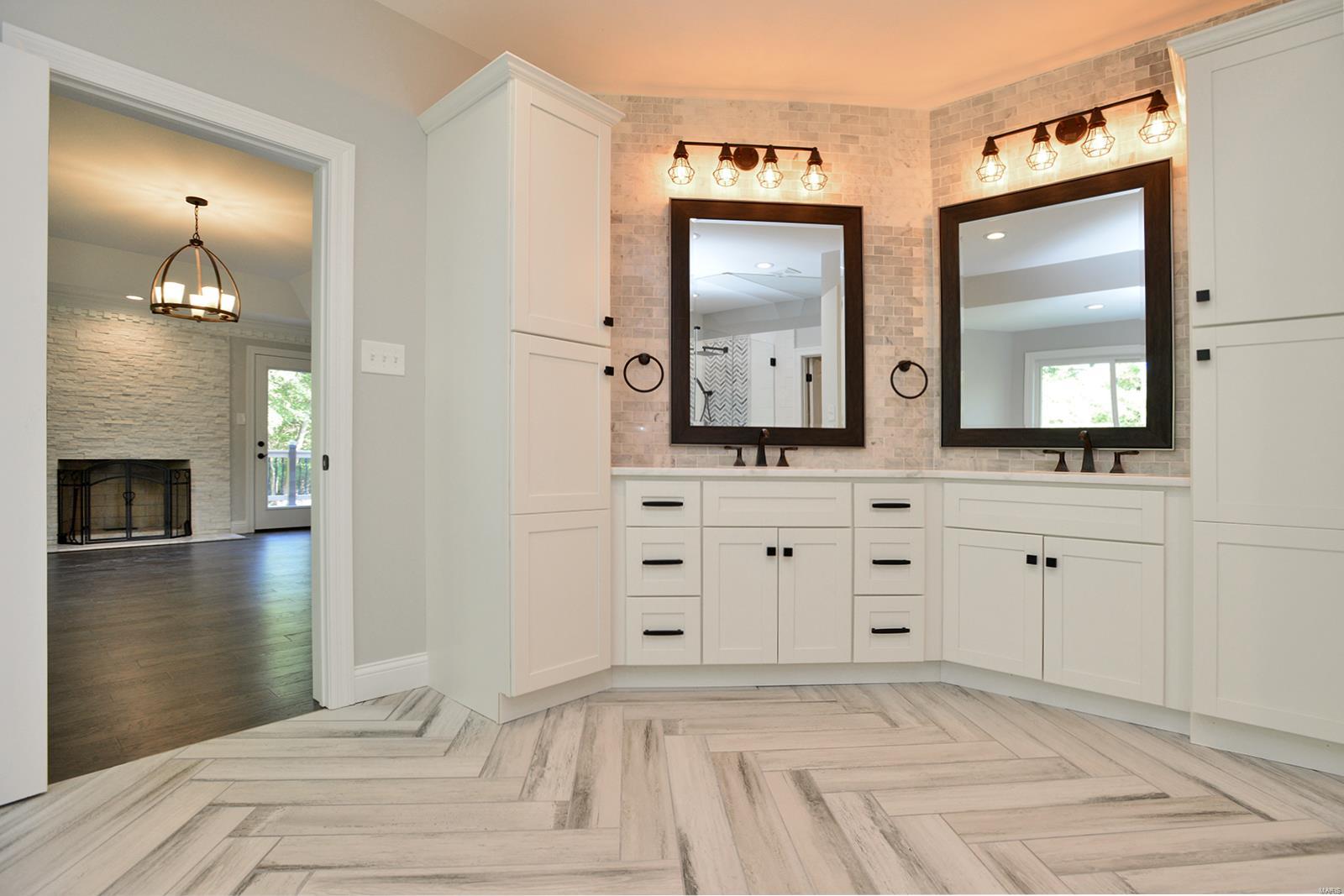 Dunhill Farm - Residential