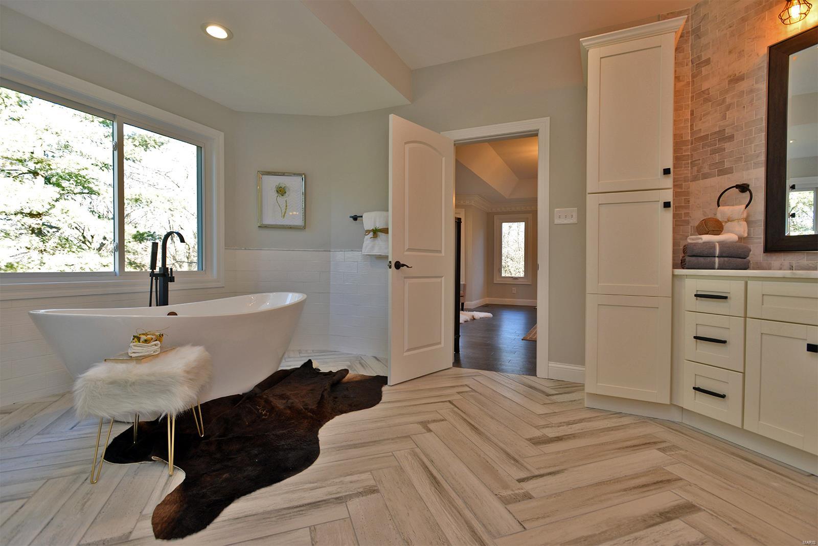 Dunhill Farm - Residential