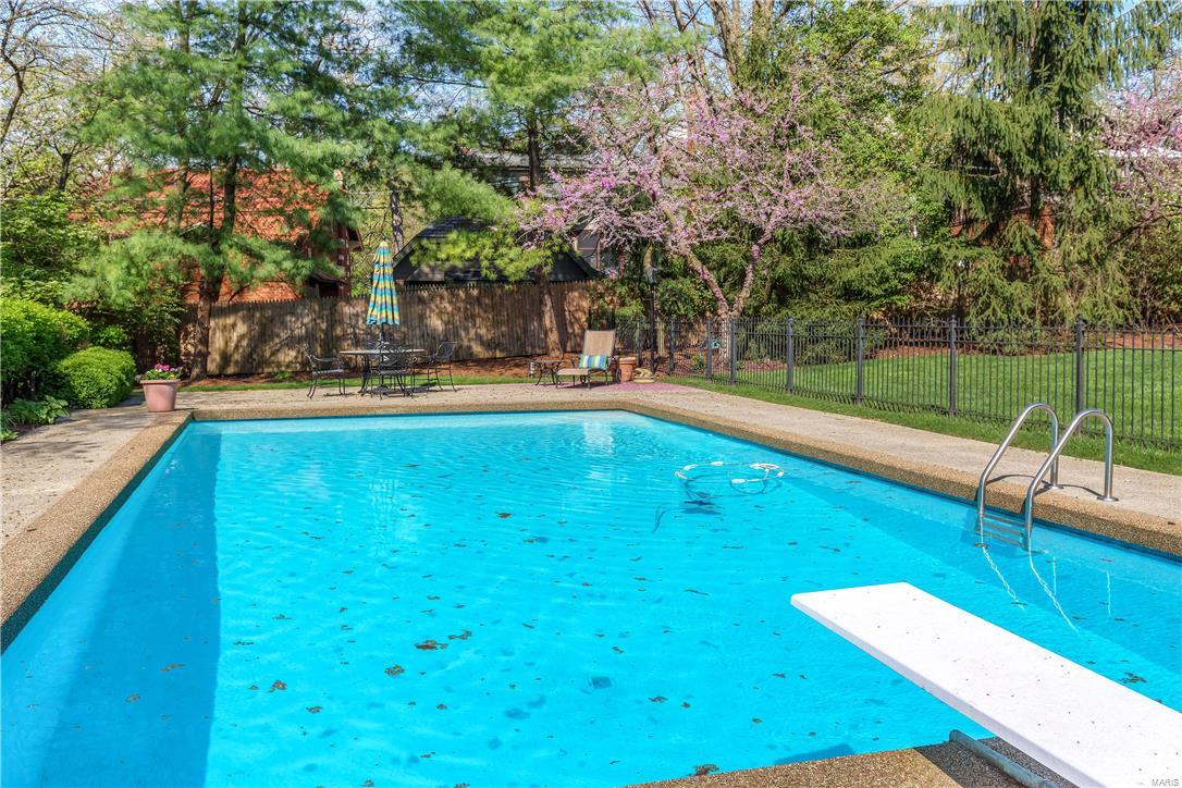 Carrswold - Residential