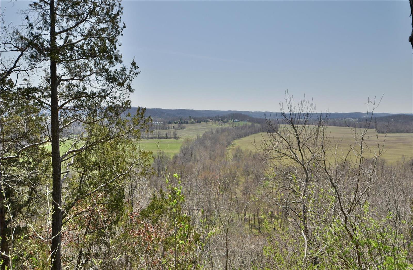 Bluffs Five The - Residential