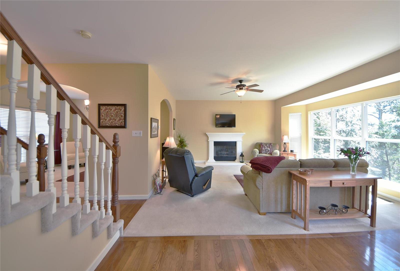 Bluffs Five The - Residential