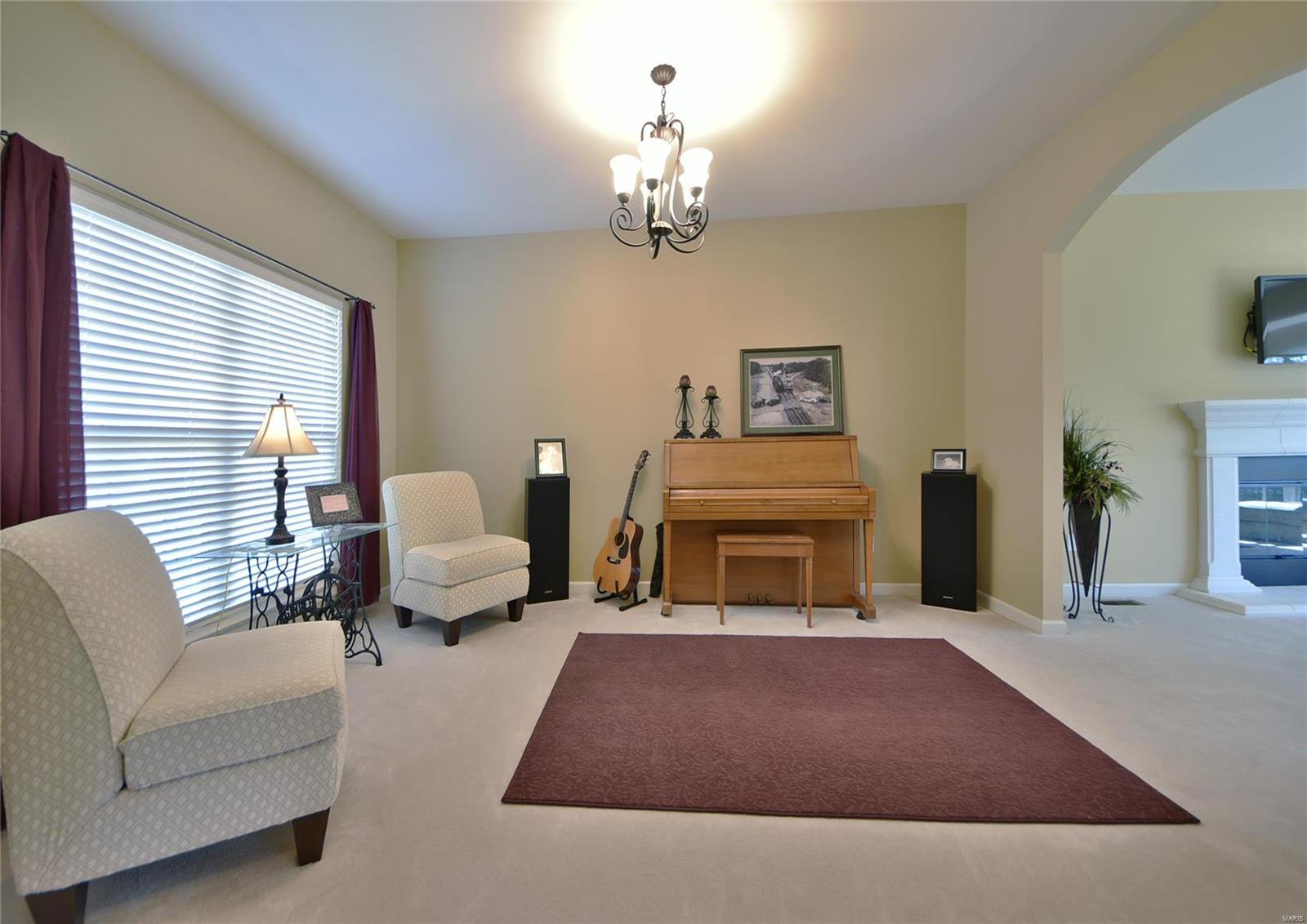 Bluffs Five The - Residential