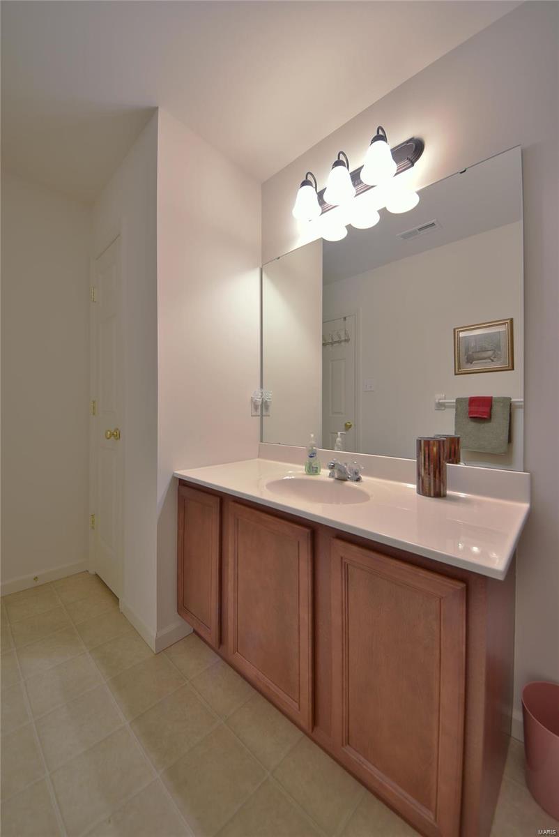 Bluffs Five The - Residential