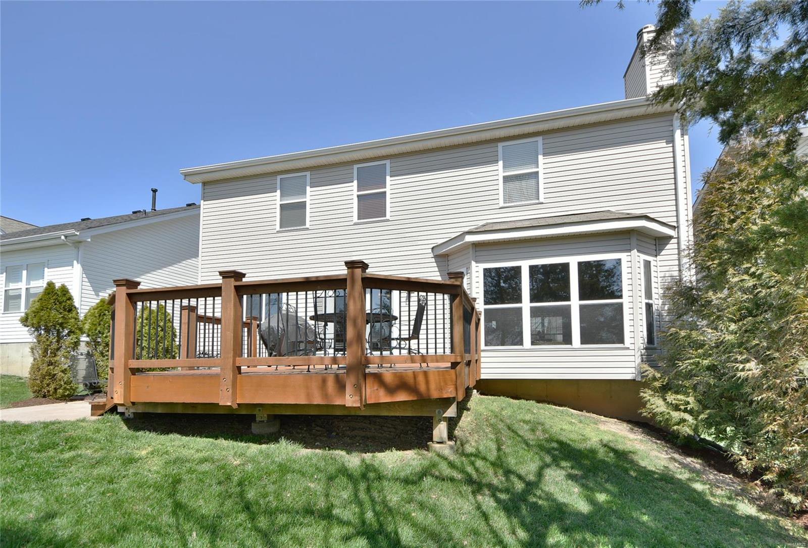 Bluffs Five The - Residential