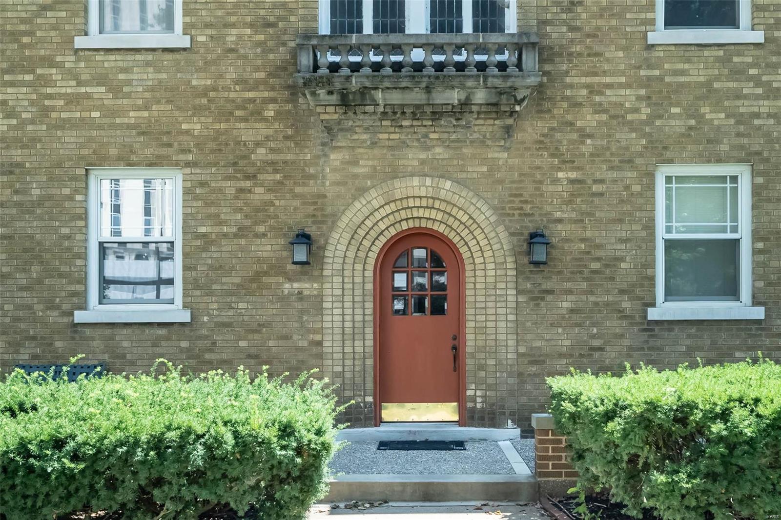 Shirley-Polo Condo - Residential