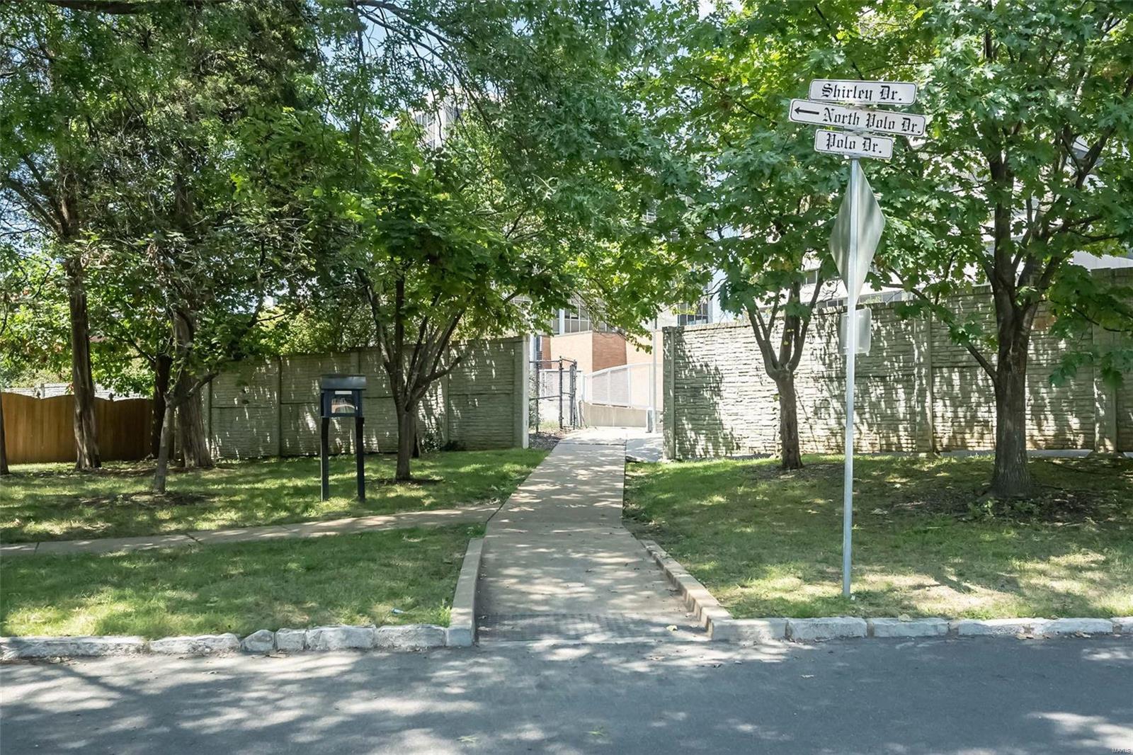Shirley-Polo Condo - Residential