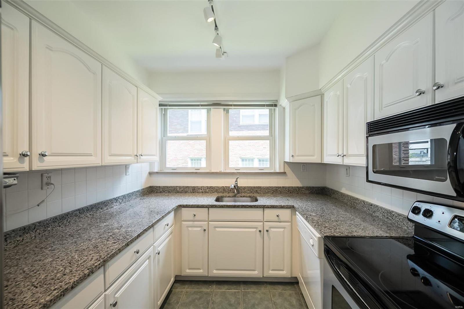 Shirley-Polo Condo - Residential