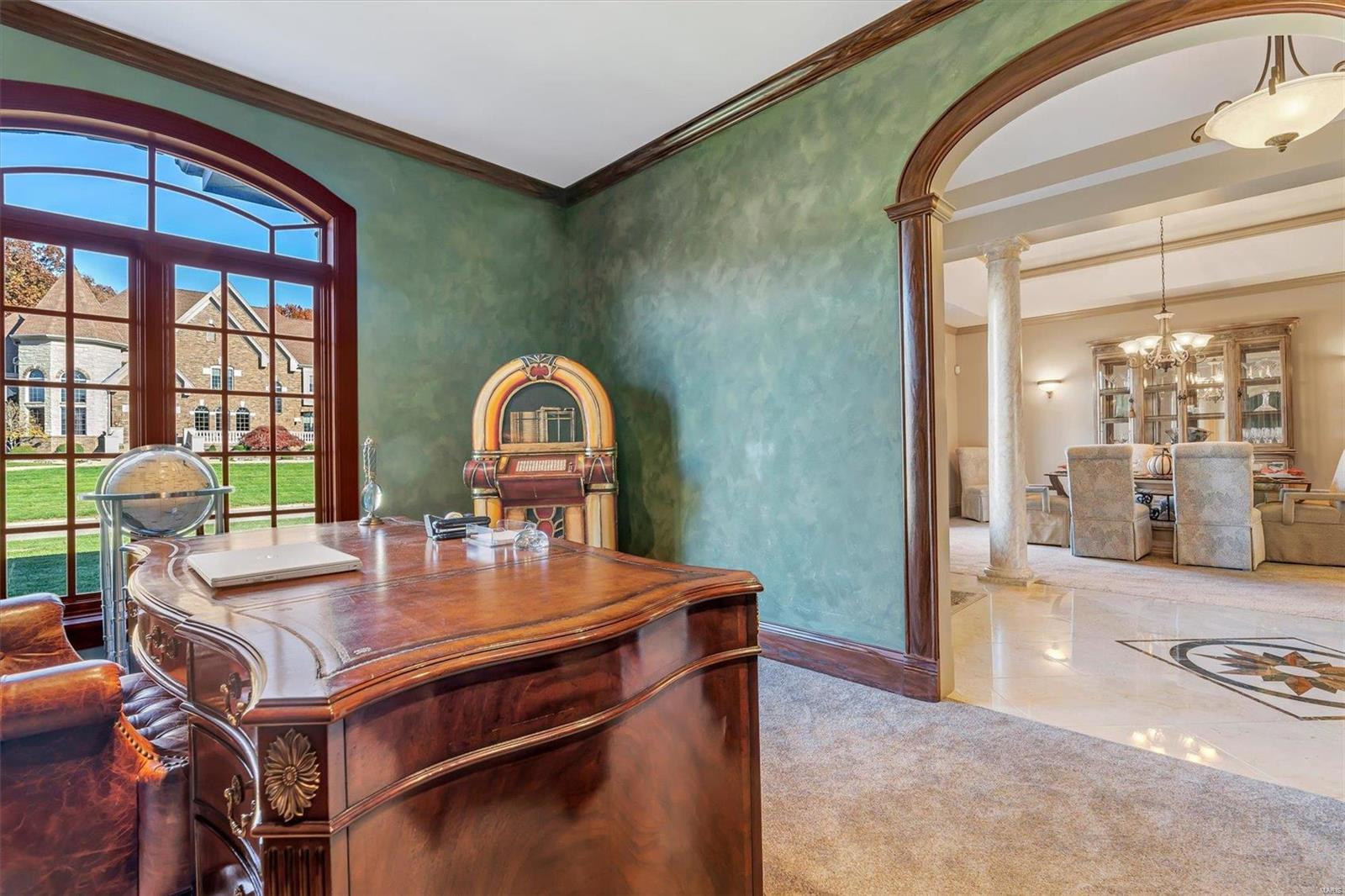 Anton Place - Residential