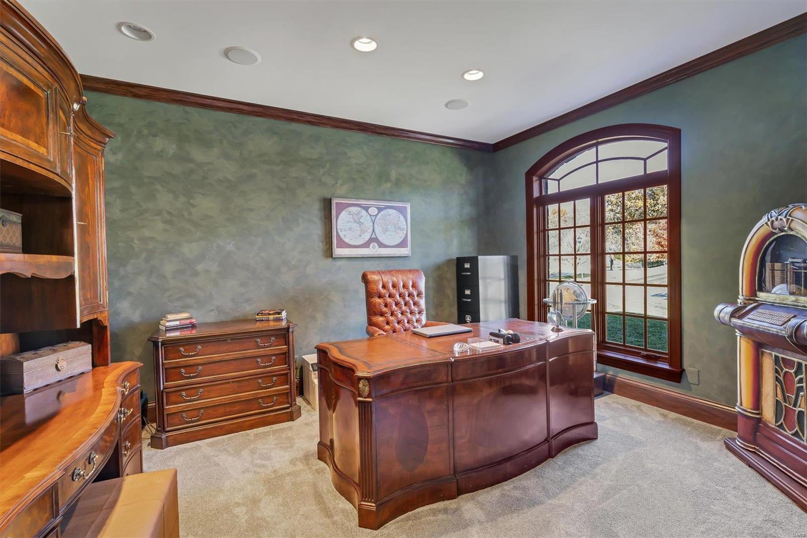 Anton Place - Residential