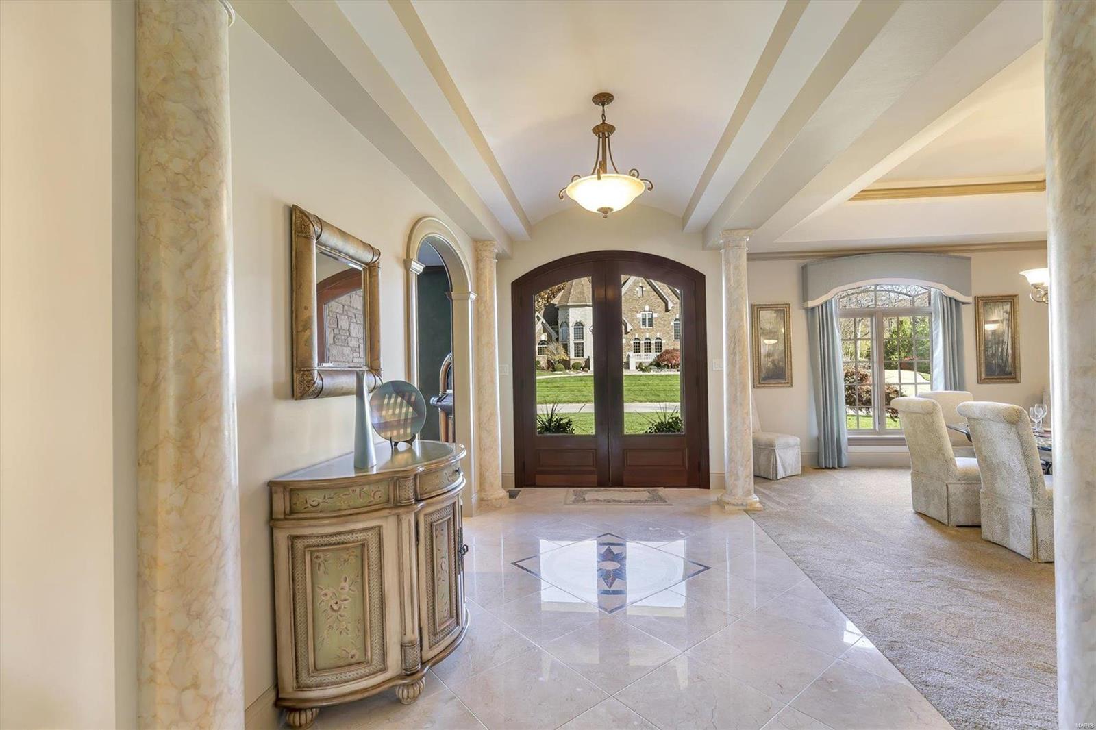 Anton Place - Residential