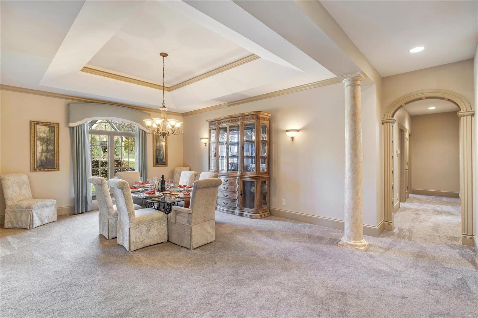 Anton Place - Residential