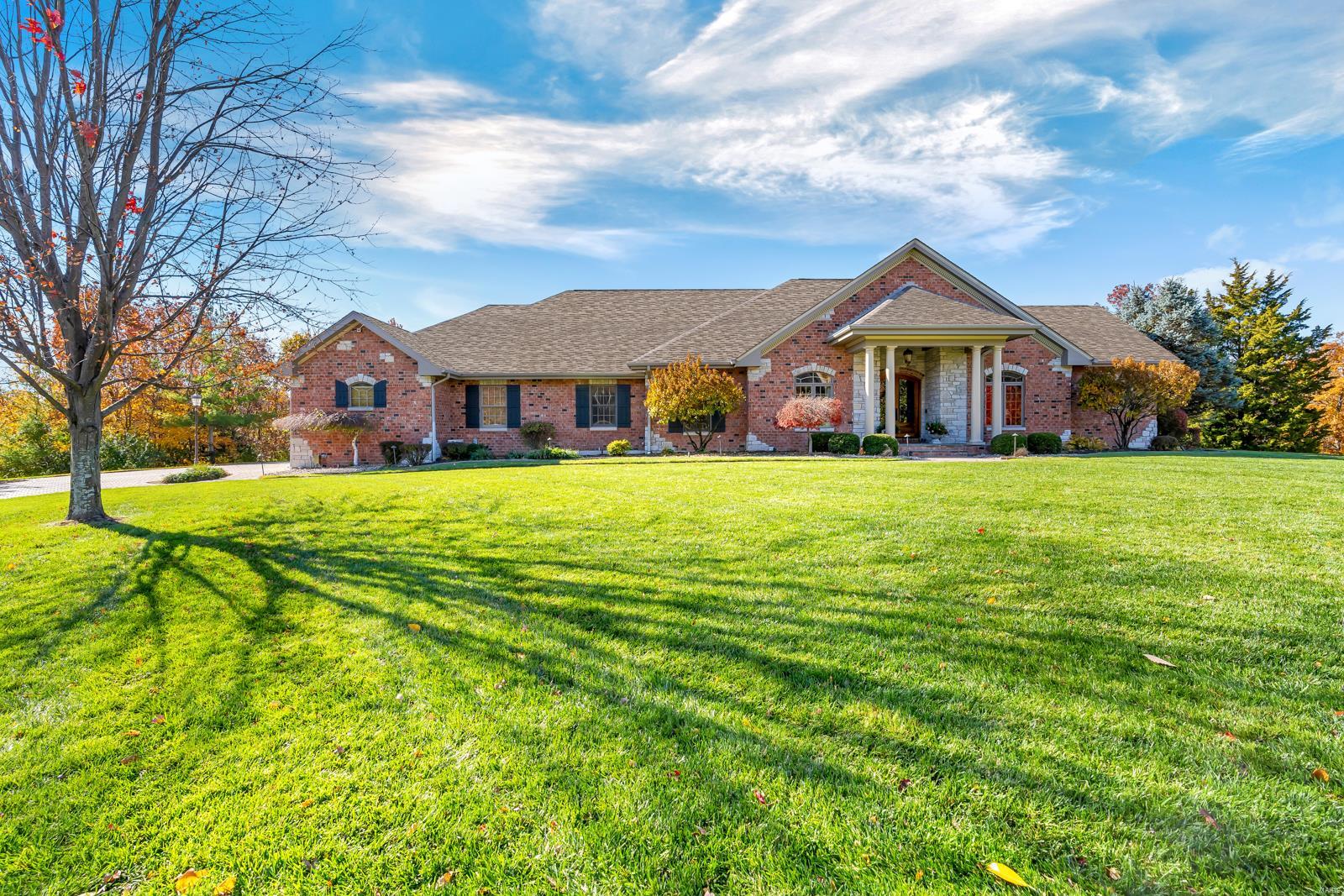 Anton Place - Residential