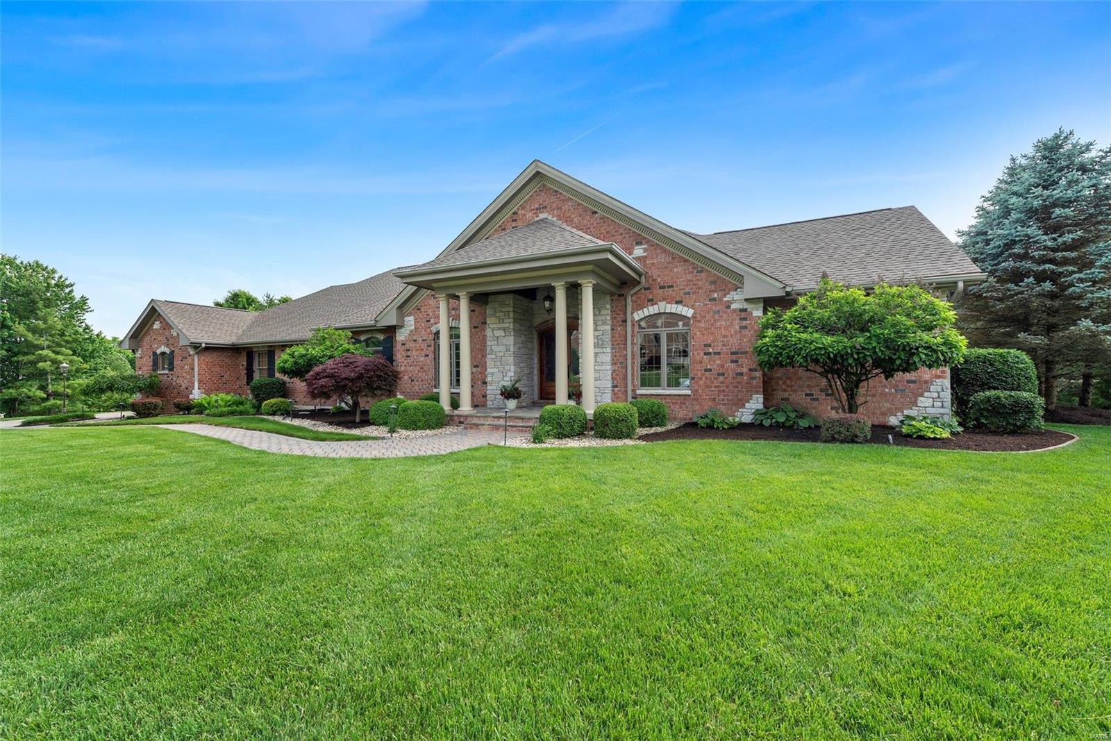 Anton Place - Residential