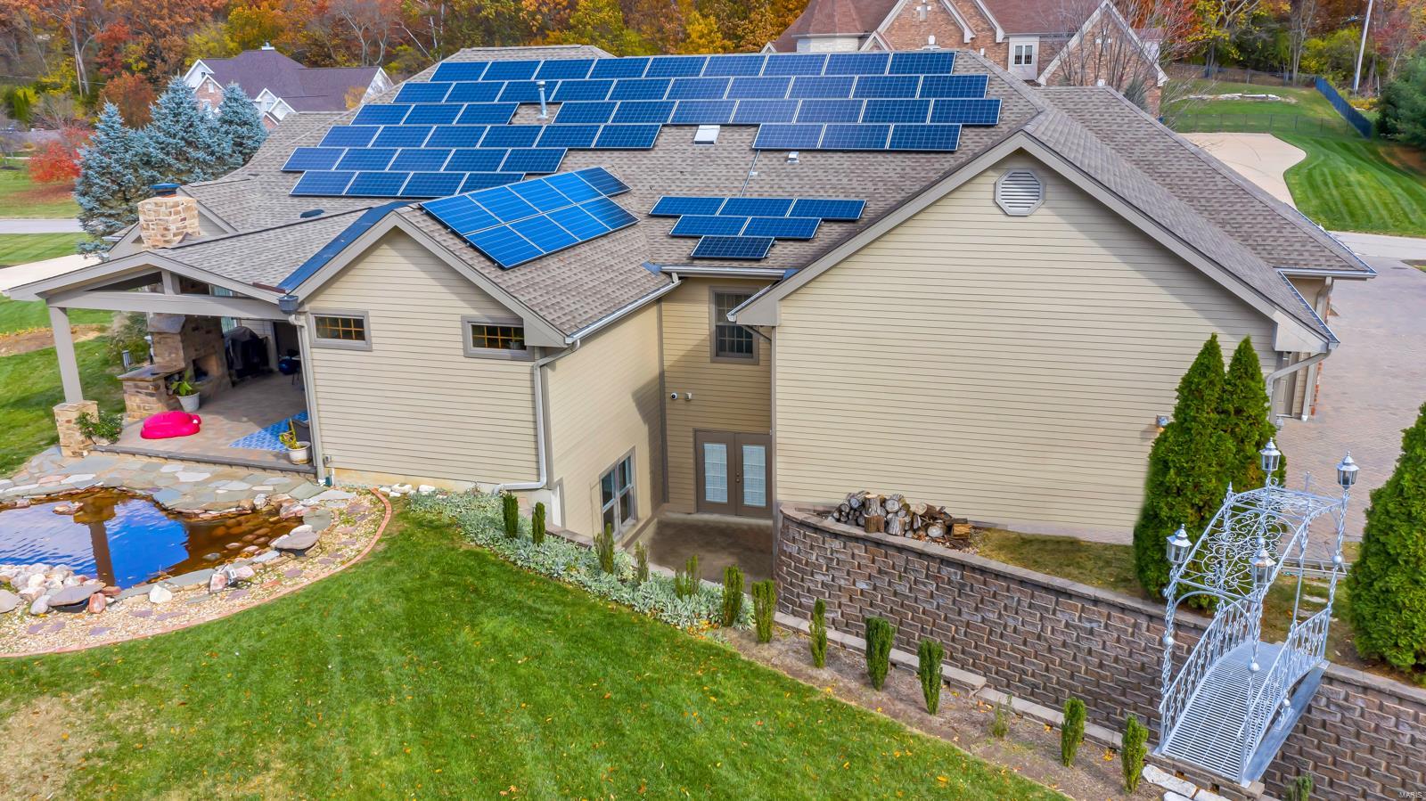 Anton Place - Residential