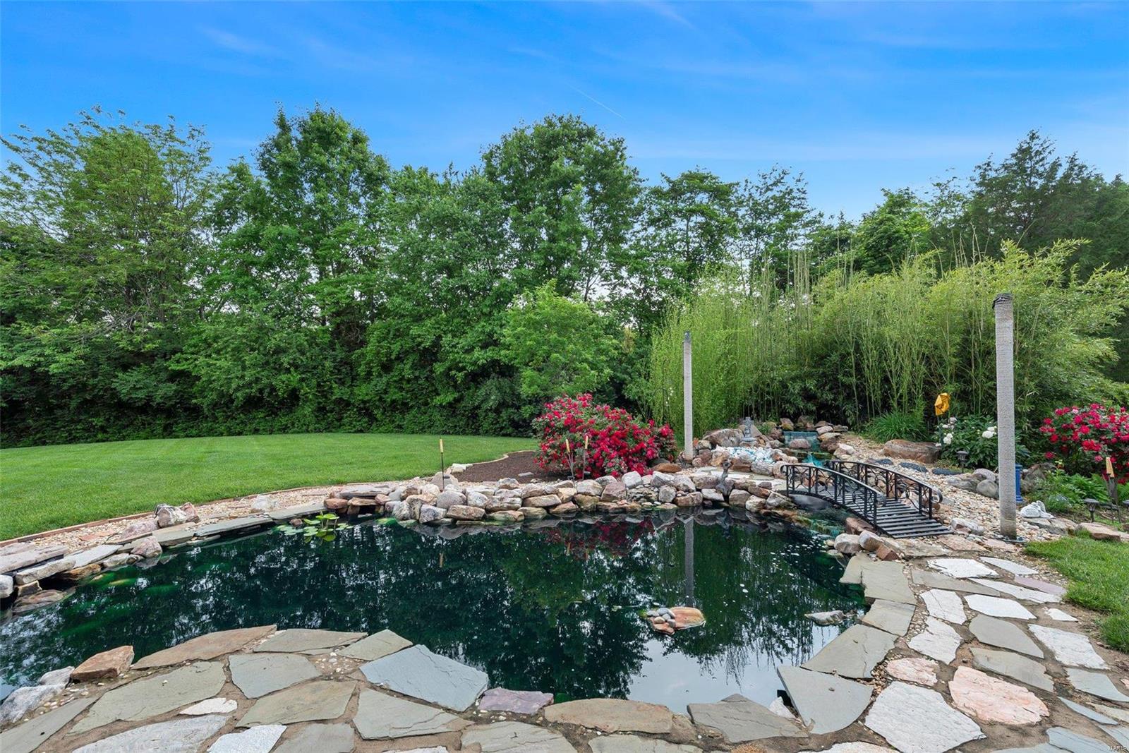 Anton Place - Residential