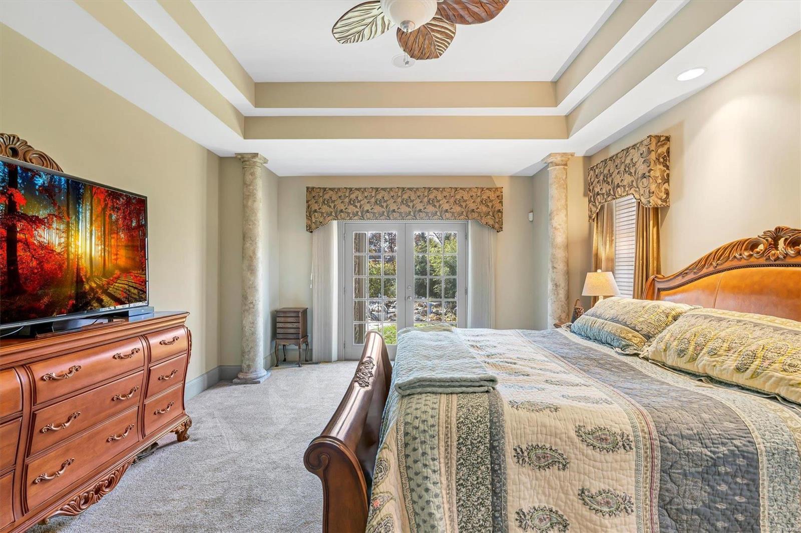 Anton Place - Residential