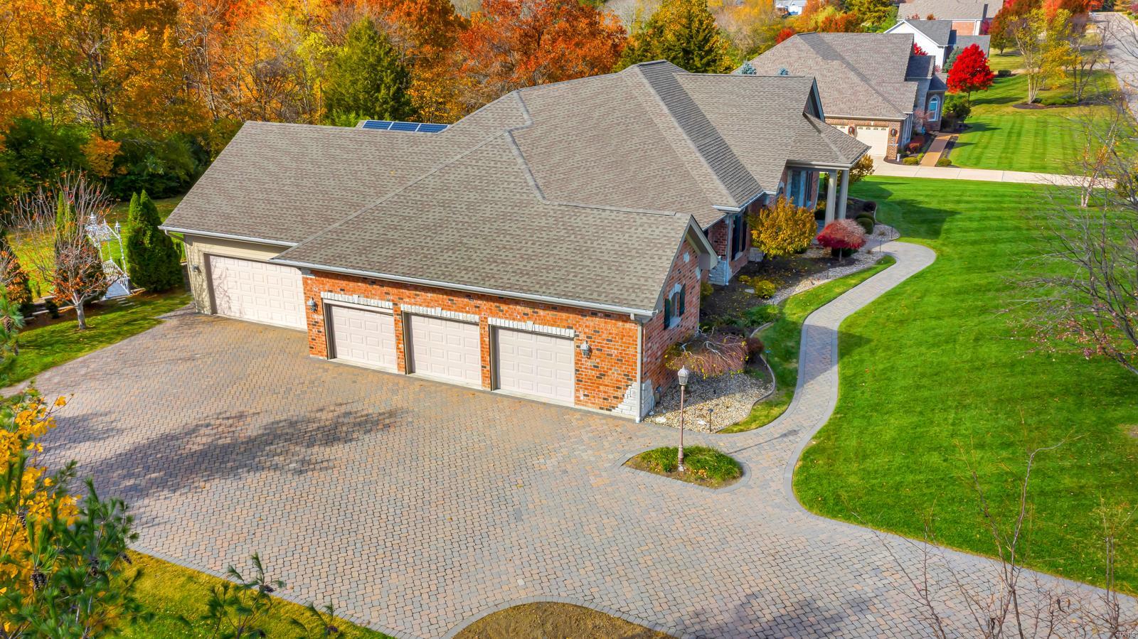 Anton Place - Residential