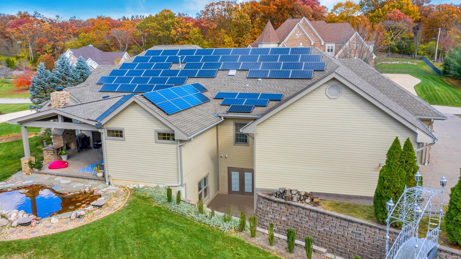 Anton Place - Residential