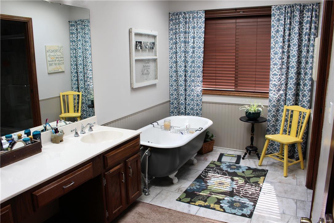 Hunters Pointe #4 - Residential