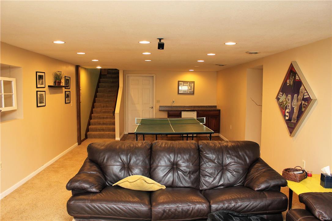 Hunters Pointe #4 - Residential