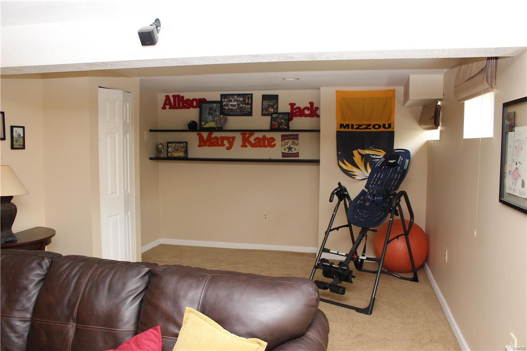Hunters Pointe #4 - Residential