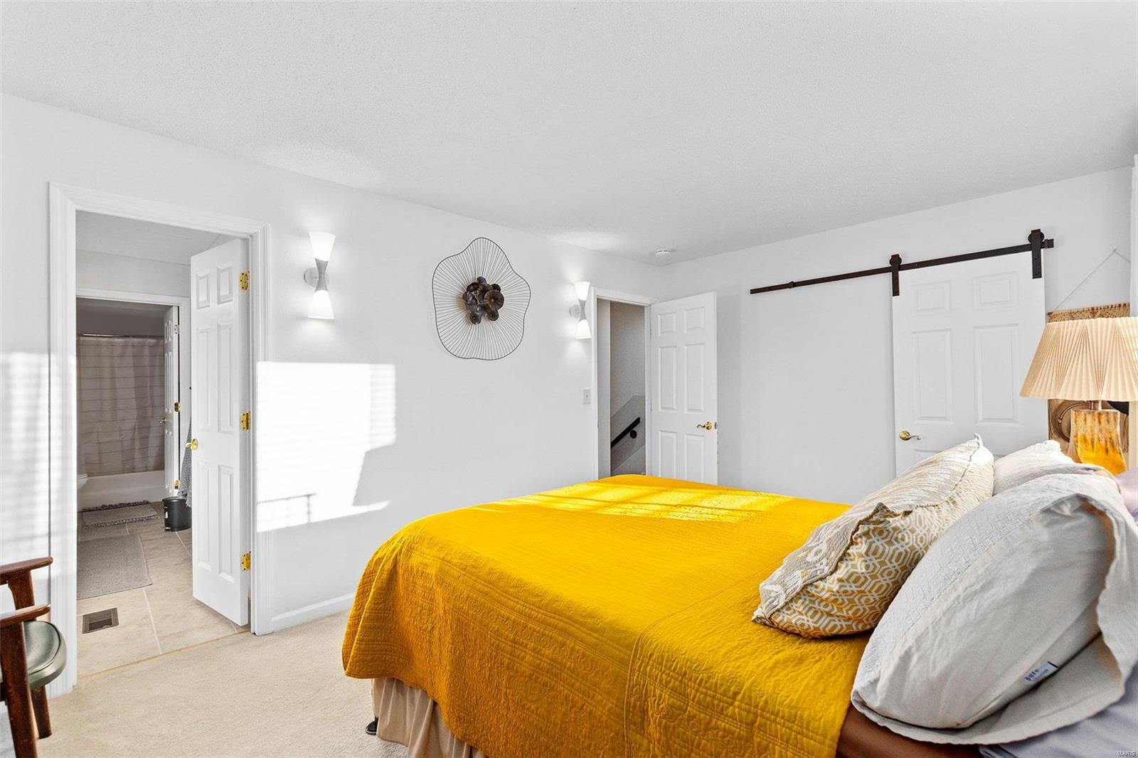 Royal Pines - Residential